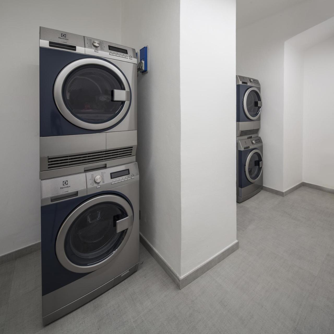 Quadrato Apartment Торино Екстериор снимка
